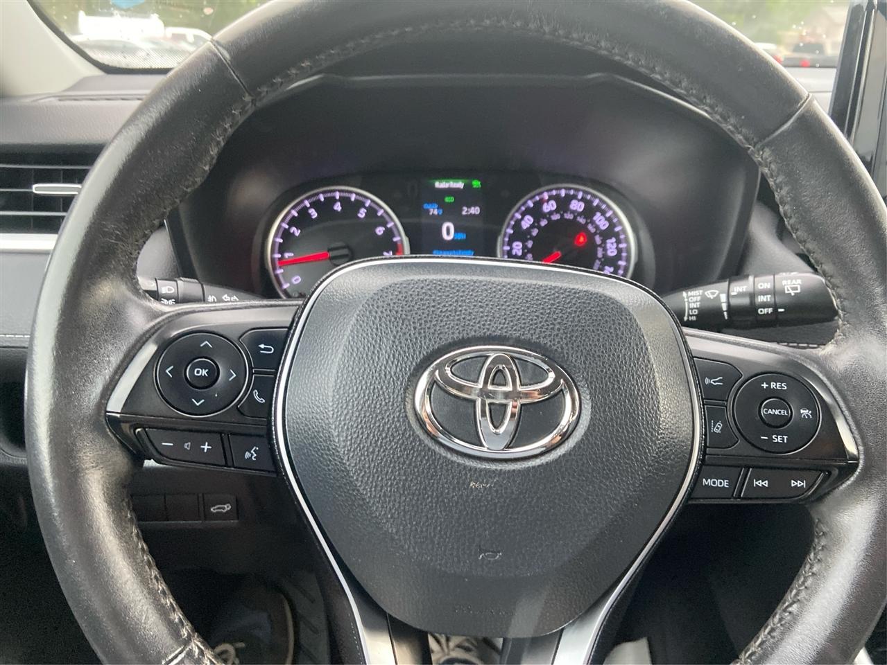 Toyota RAV4 XLE Premium 2019