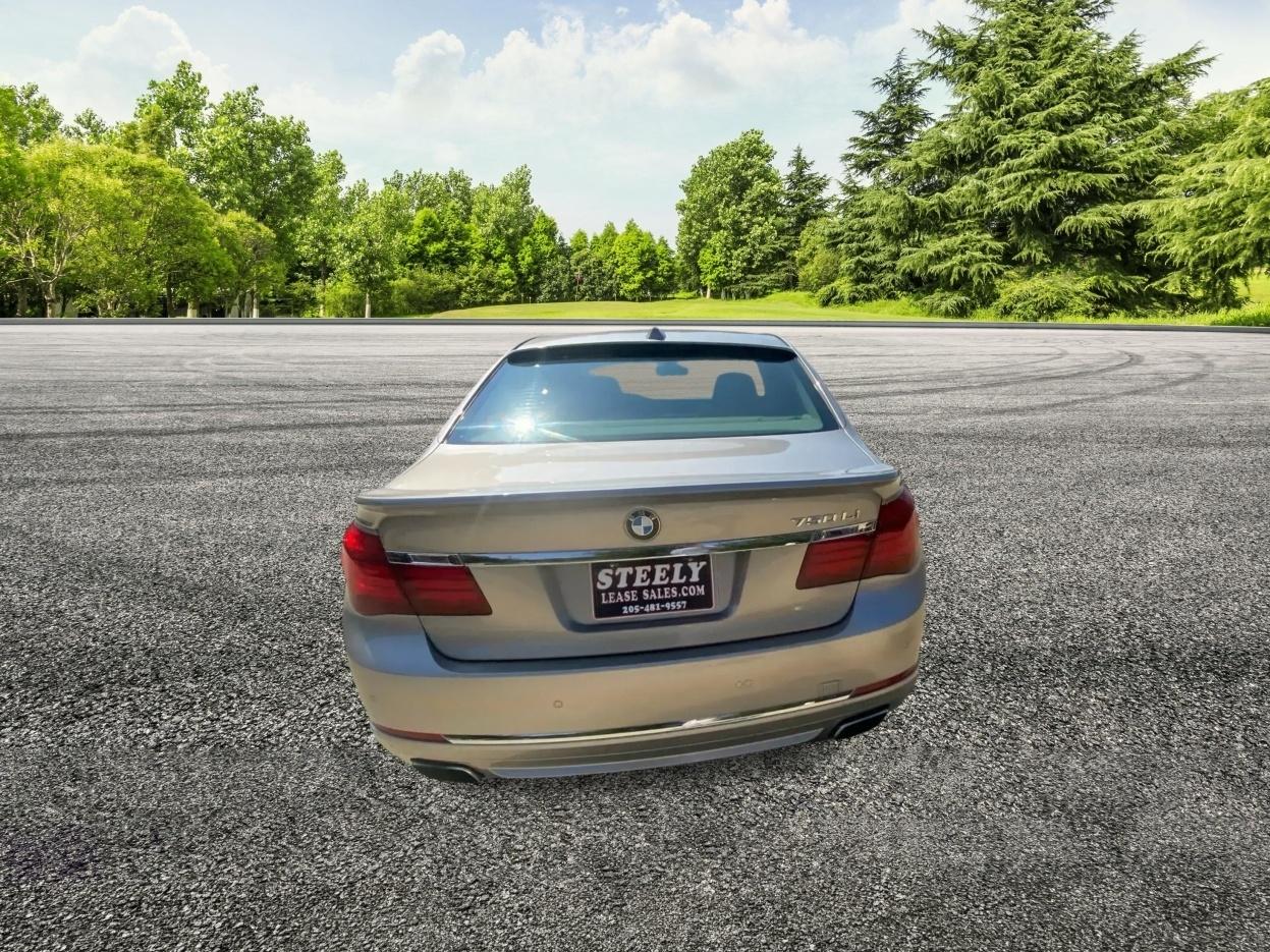 BMW 7-Series 750Li 2013