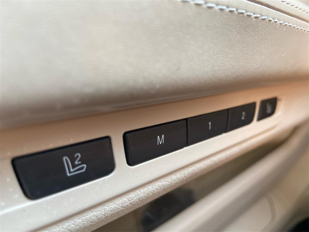 BMW 7-Series 750Li 2013