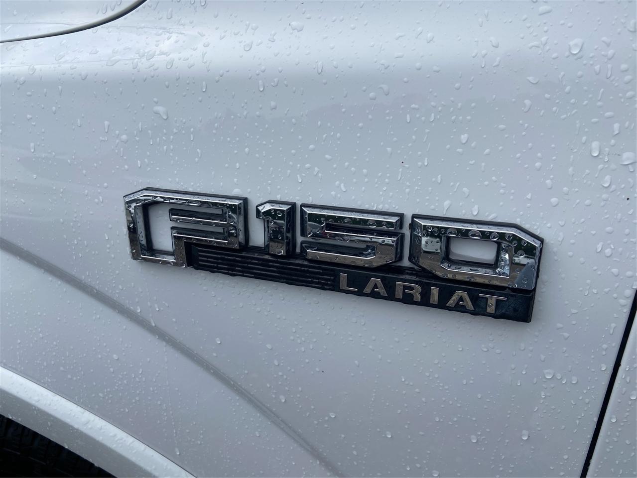 Ford F-150 SuperCrew 139" Lariat 4WD 2018