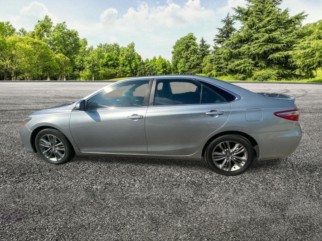 Toyota Camry LE 2016
