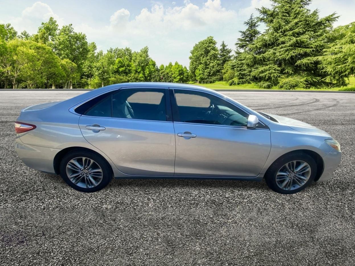Toyota Camry LE 2016