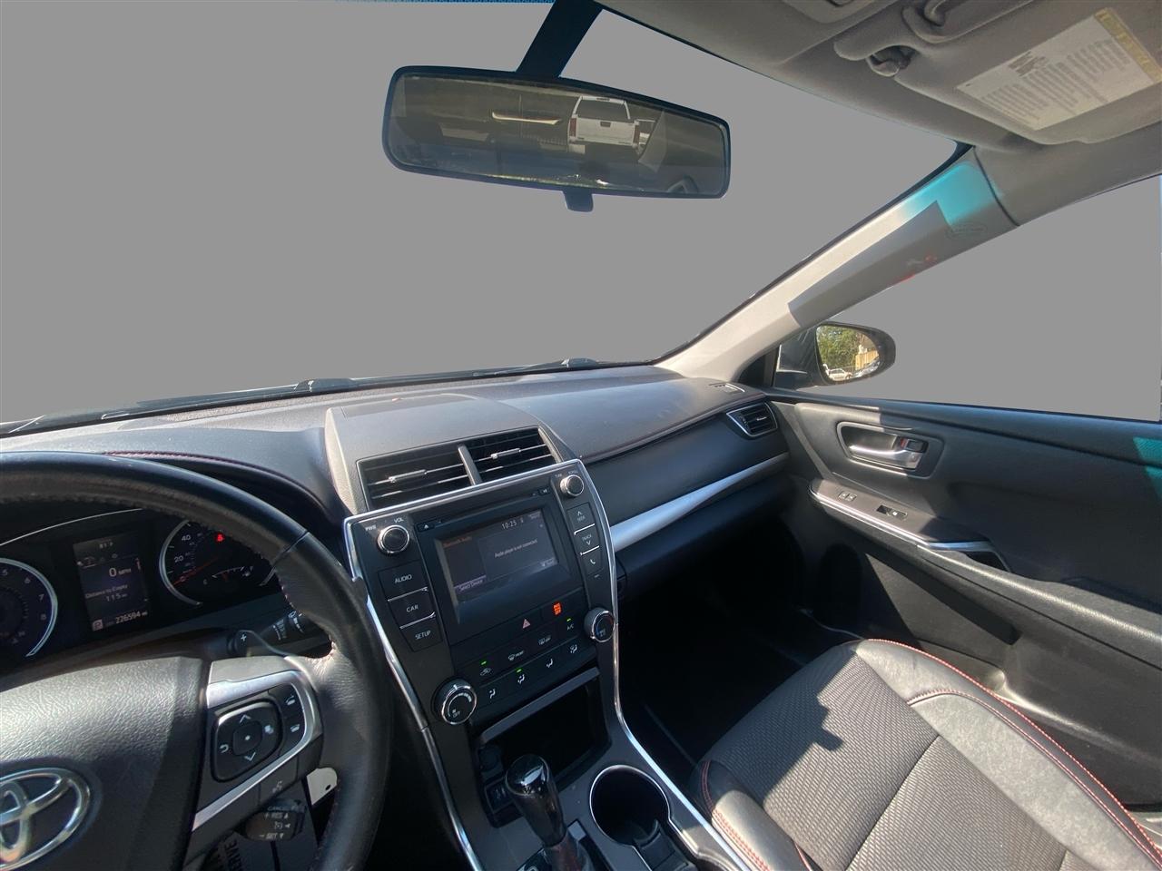 Toyota Camry LE 2016
