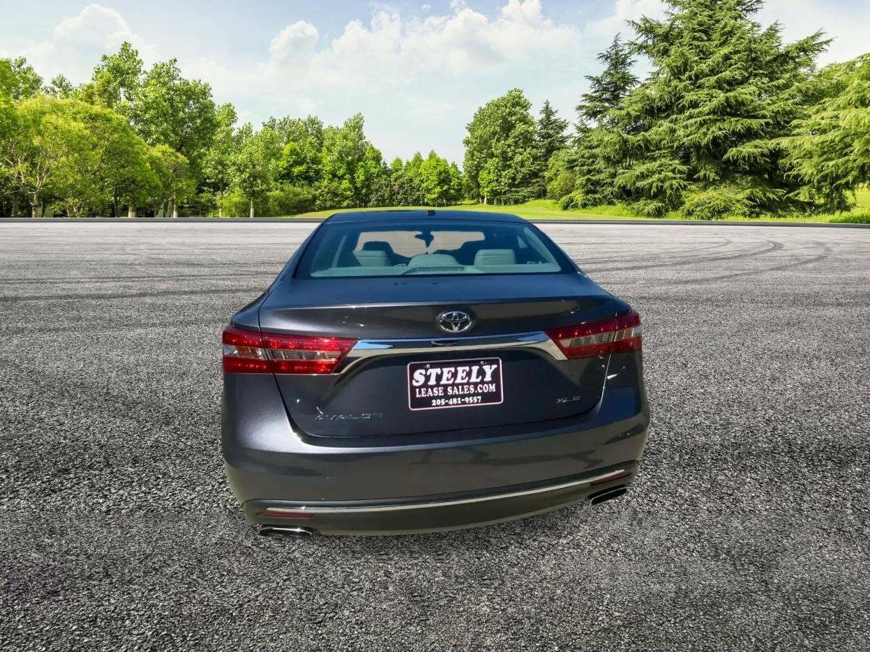 Toyota Avalon XLE 2016