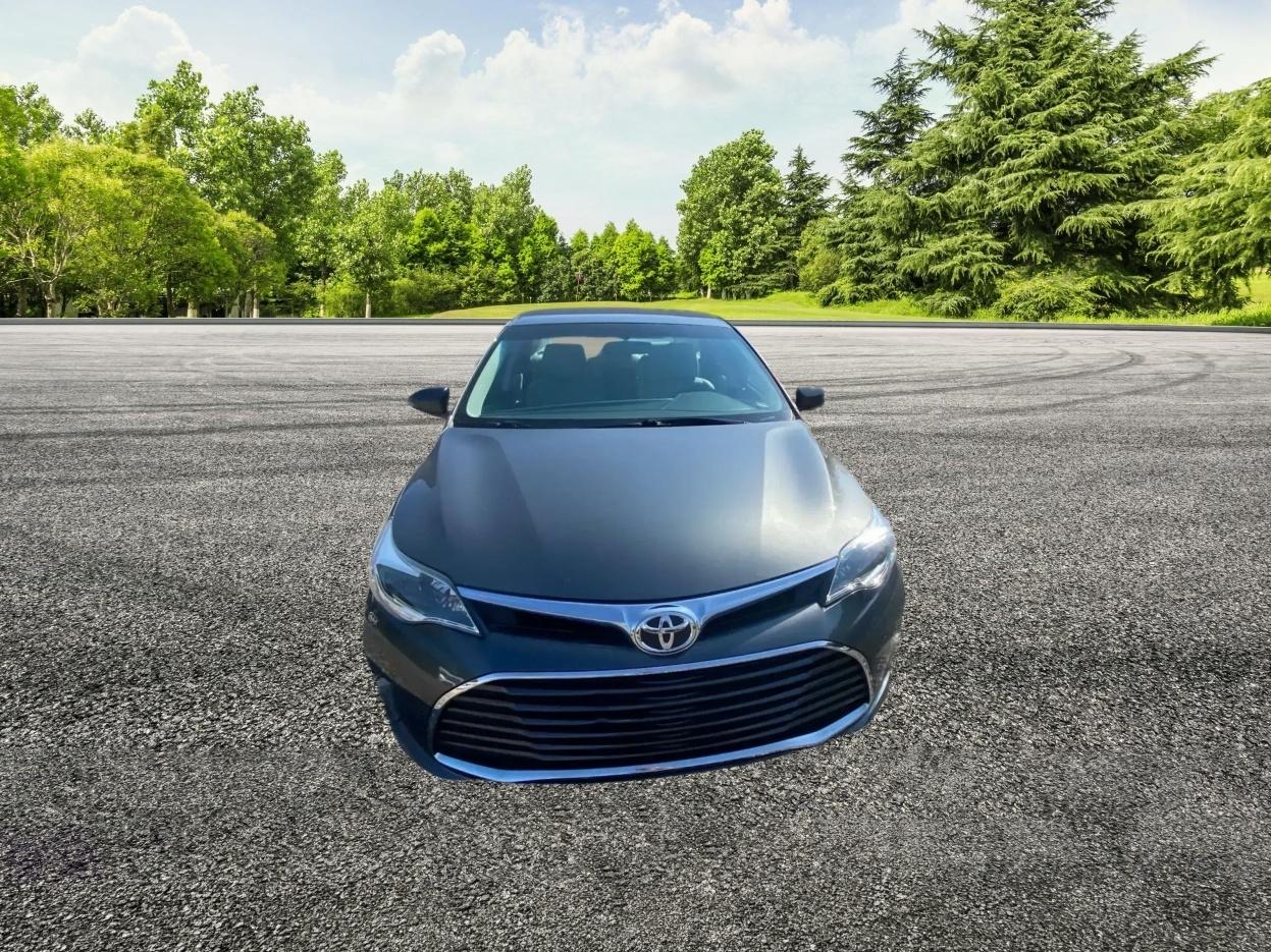 Toyota Avalon XLE 2016