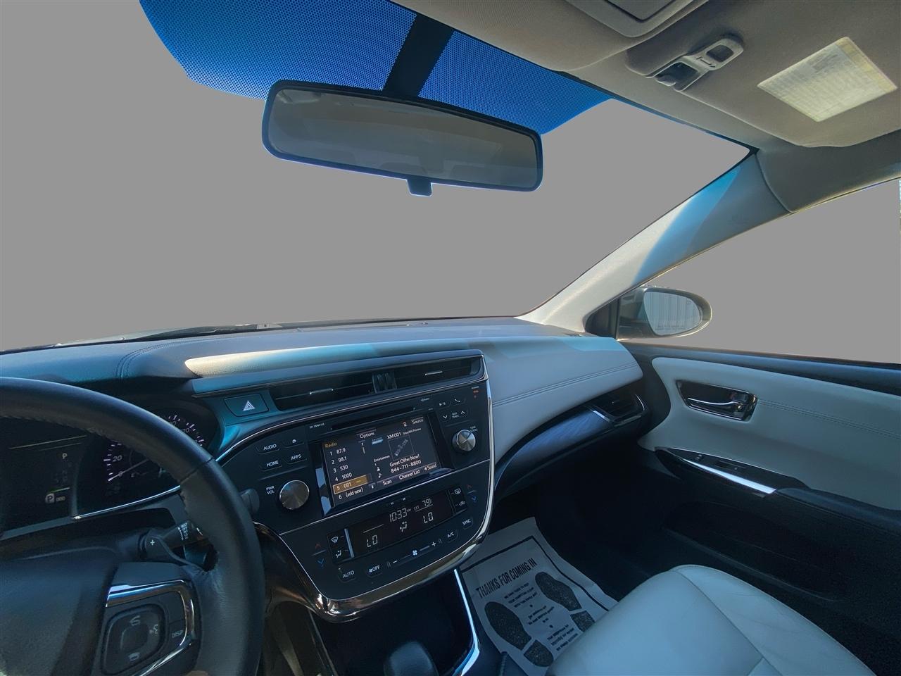 Toyota Avalon XLE 2016