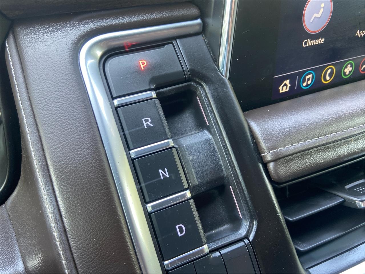 Chevrolet Suburban LT 2WD 2021