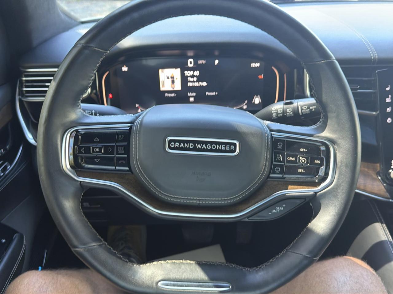 Jeep Grand Wagoneer Series II 4WD 2022