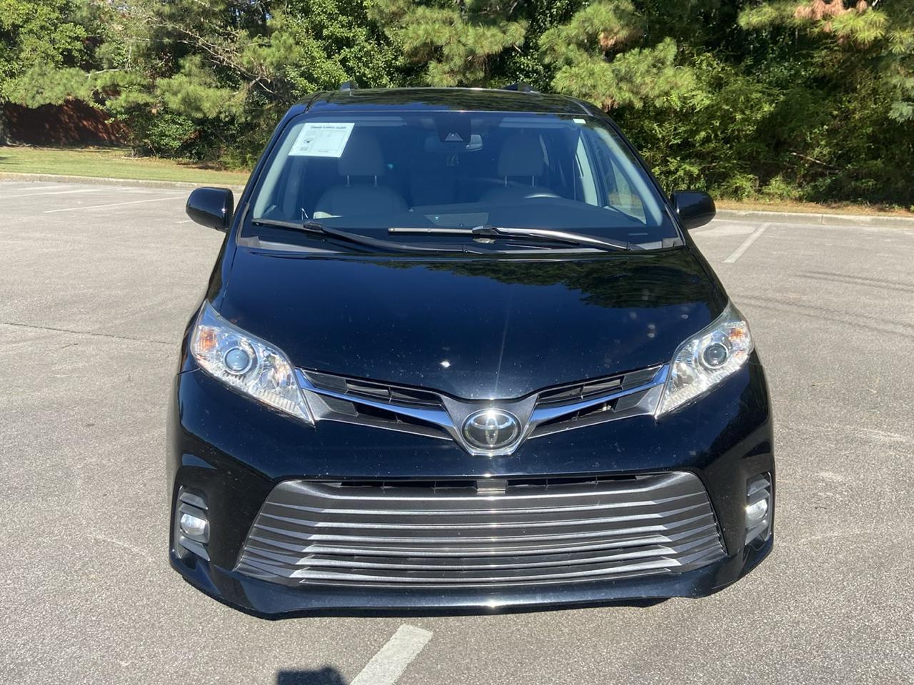 Toyota Sienna Limited Premium 7-Passenger 2020
