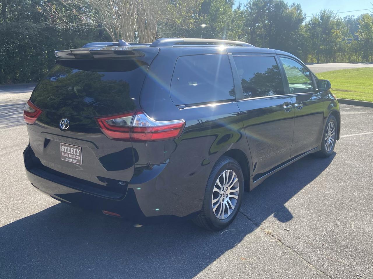 Toyota Sienna Limited Premium 7-Passenger 2020