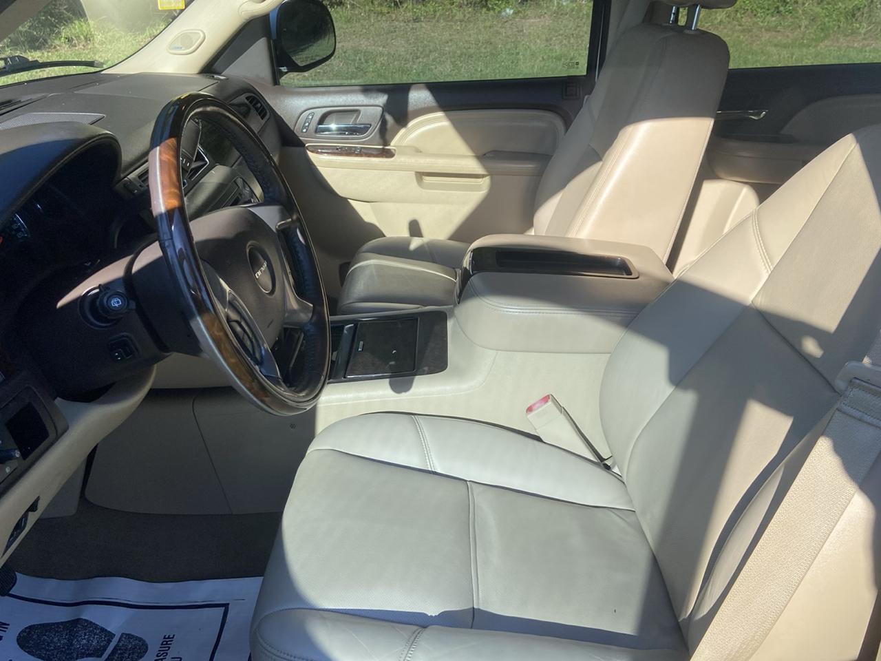 GMC Yukon Denali 4WD 2013