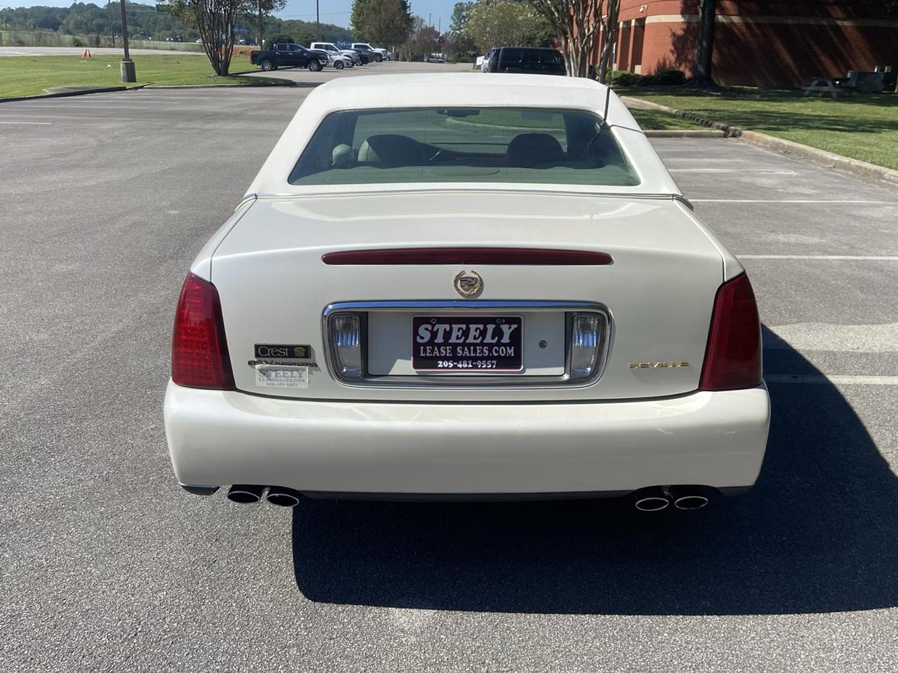 Cadillac DeVille Sedan 2002