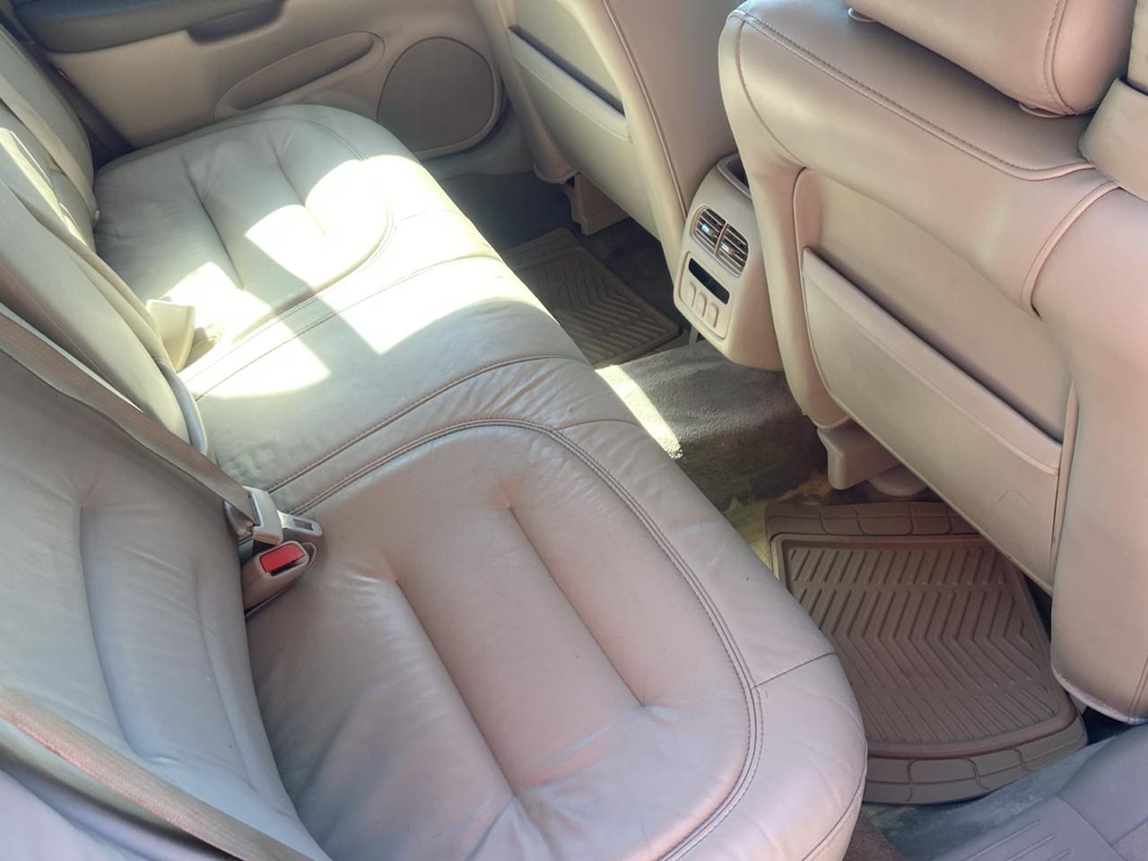 Cadillac DeVille Sedan 2002