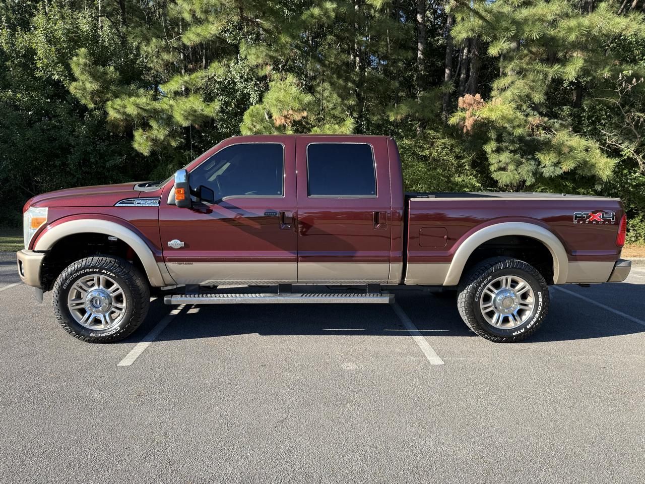 Ford F-350 SD King Ranch Crew Cab 4WD 2011