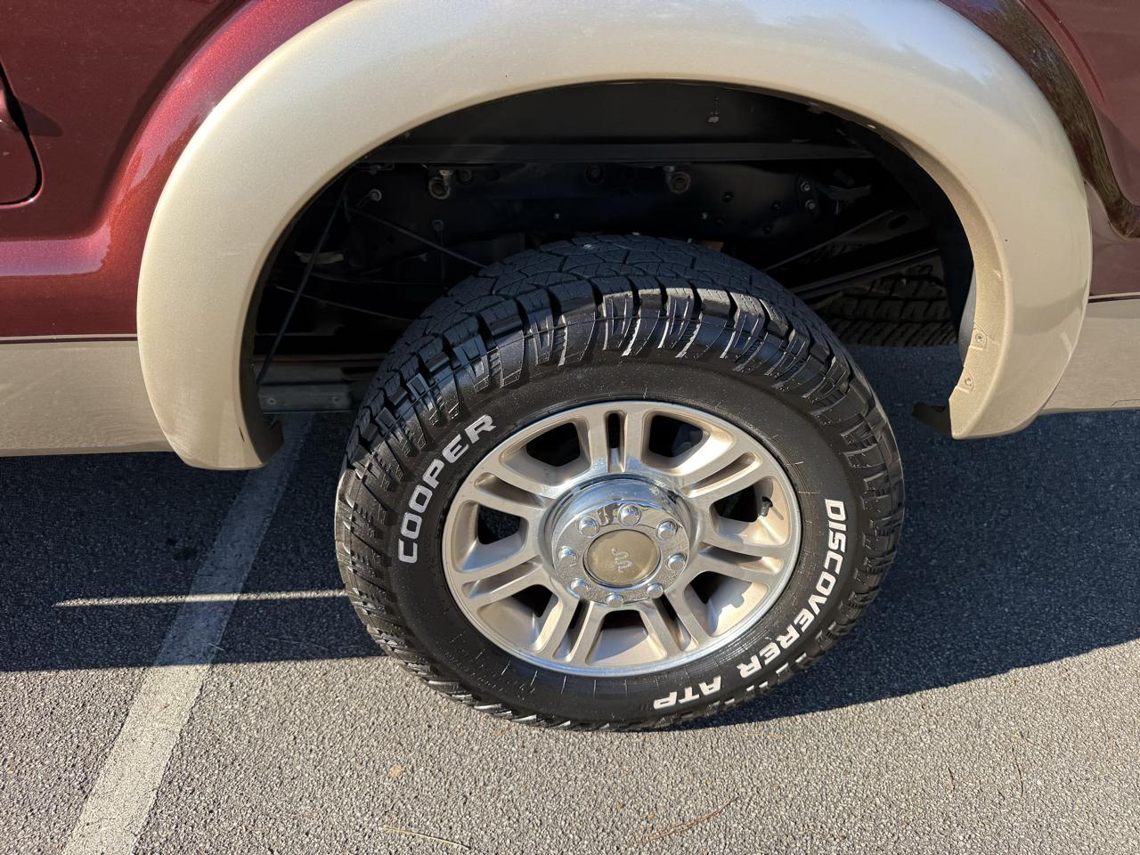 Ford F-350 SD King Ranch Crew Cab 4WD 2011