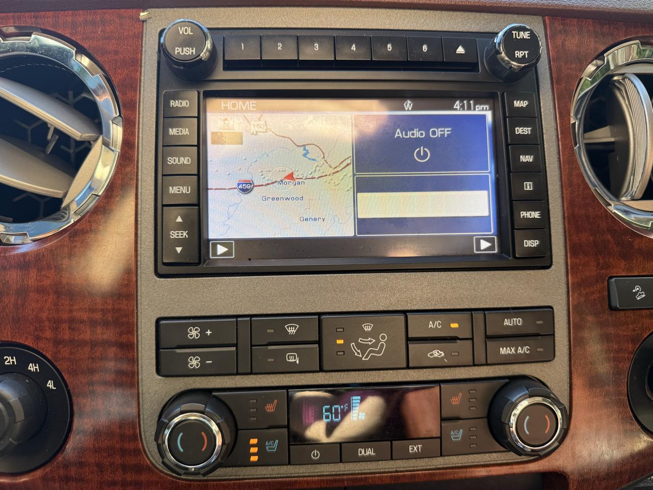 Ford F-350 SD King Ranch Crew Cab 4WD 2011