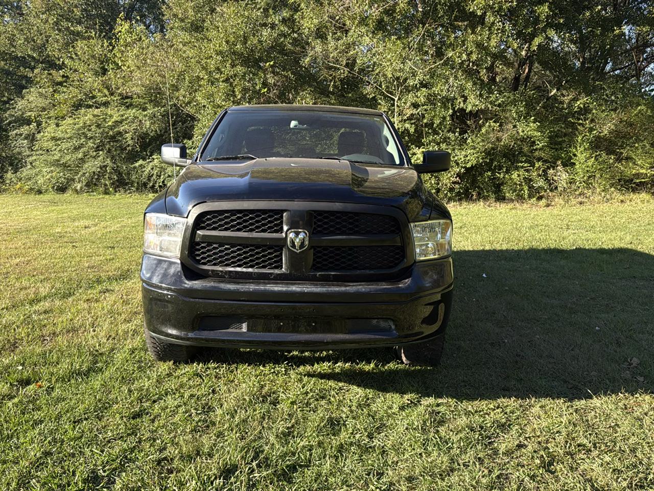 RAM 1500 Tradesman Quad Cab 2WD 2018
