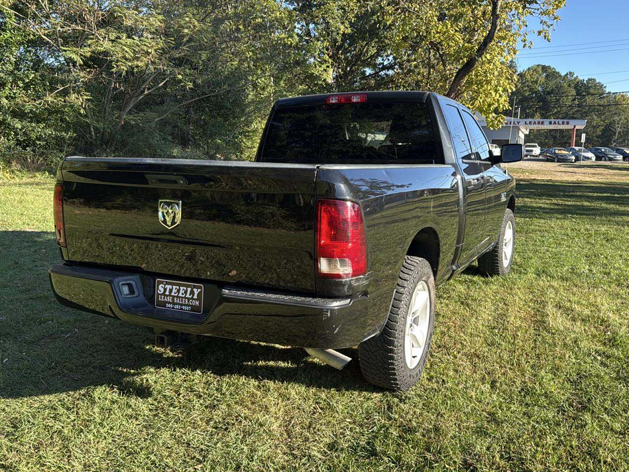 RAM 1500 Tradesman Quad Cab 2WD 2018