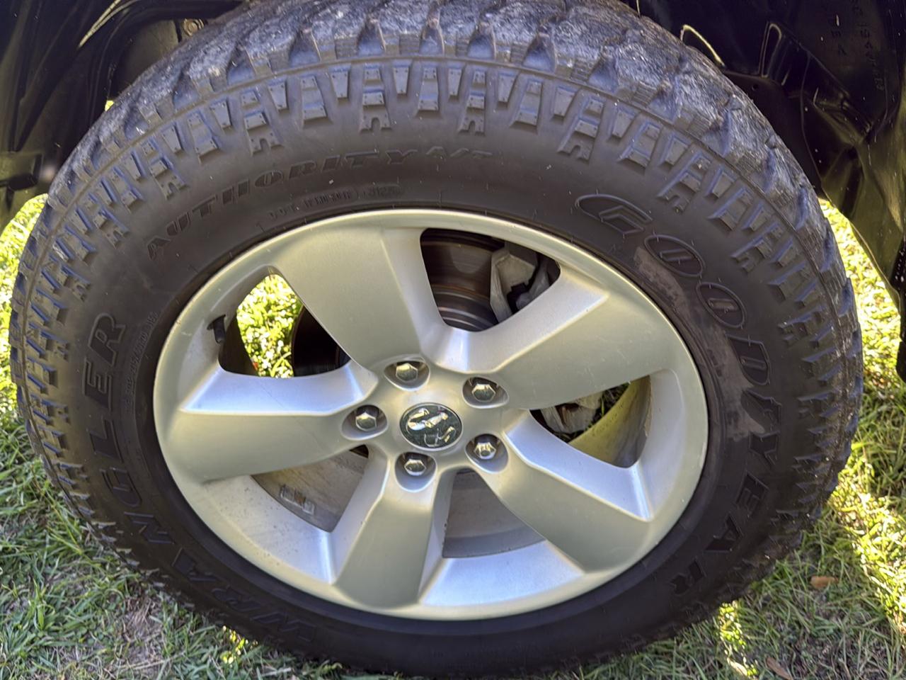 RAM 1500 Tradesman Quad Cab 2WD 2018