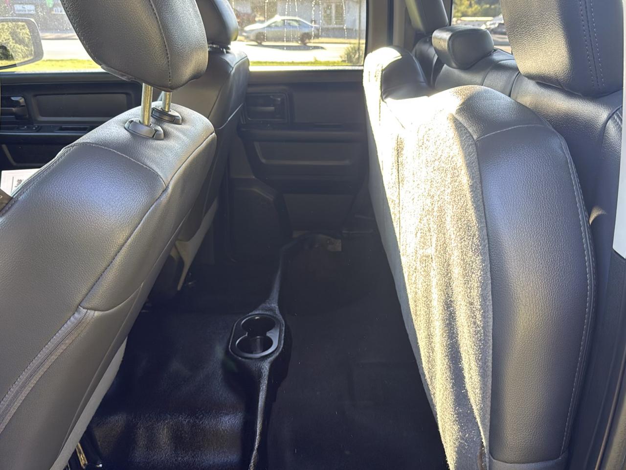 RAM 1500 Tradesman Quad Cab 2WD 2018