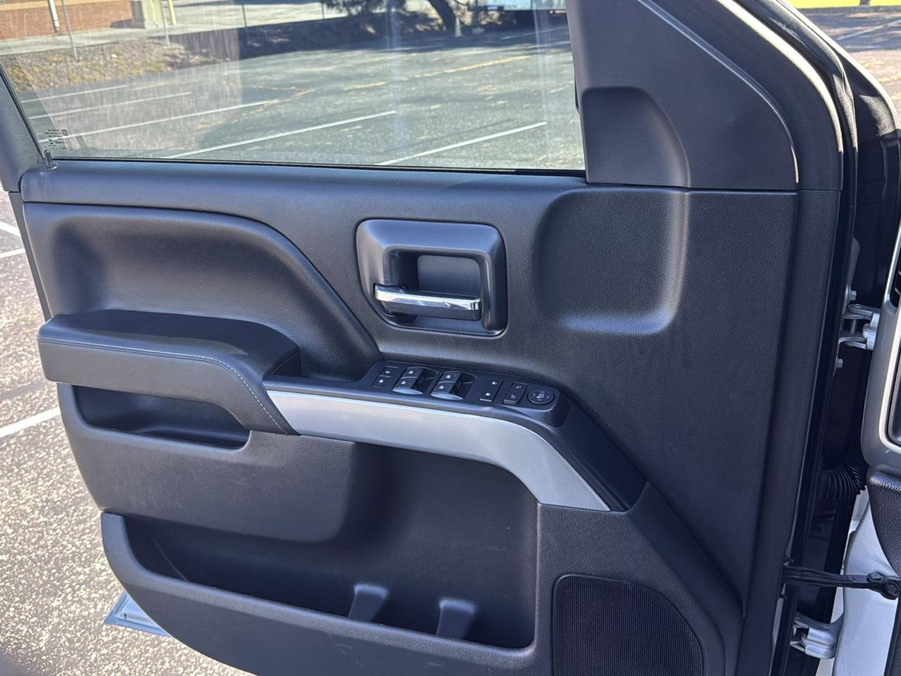 Chevrolet Silverado 1500 LT Crew Cab 4WD 2018