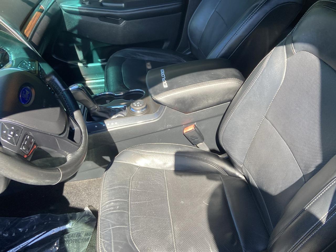 Ford Explorer Limited 4WD 2016