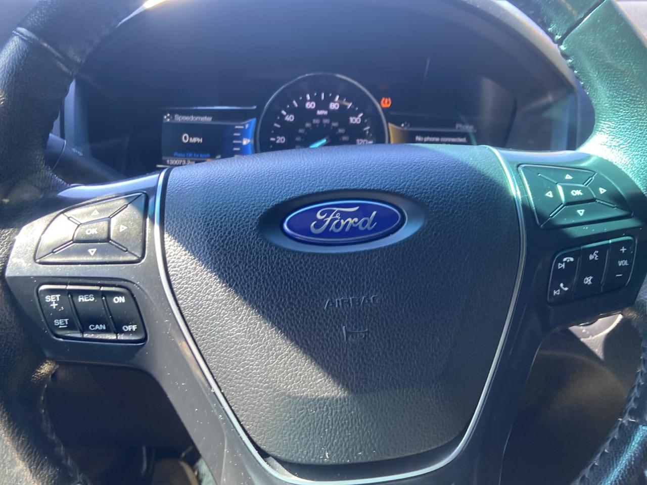 Ford Explorer Limited 4WD 2016