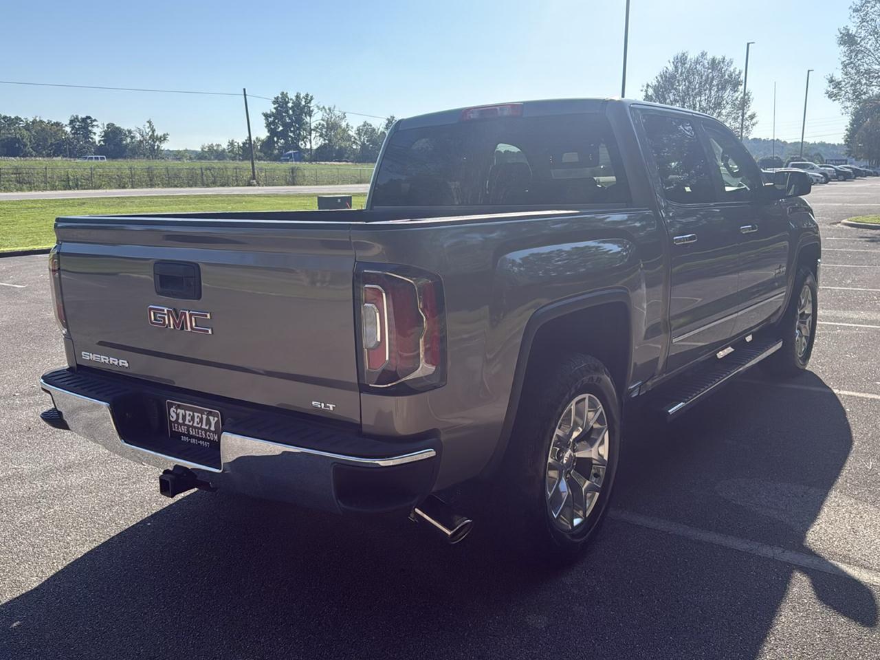 GMC Sierra 1500 SLT Crew Cab Short Box 4WD 2017