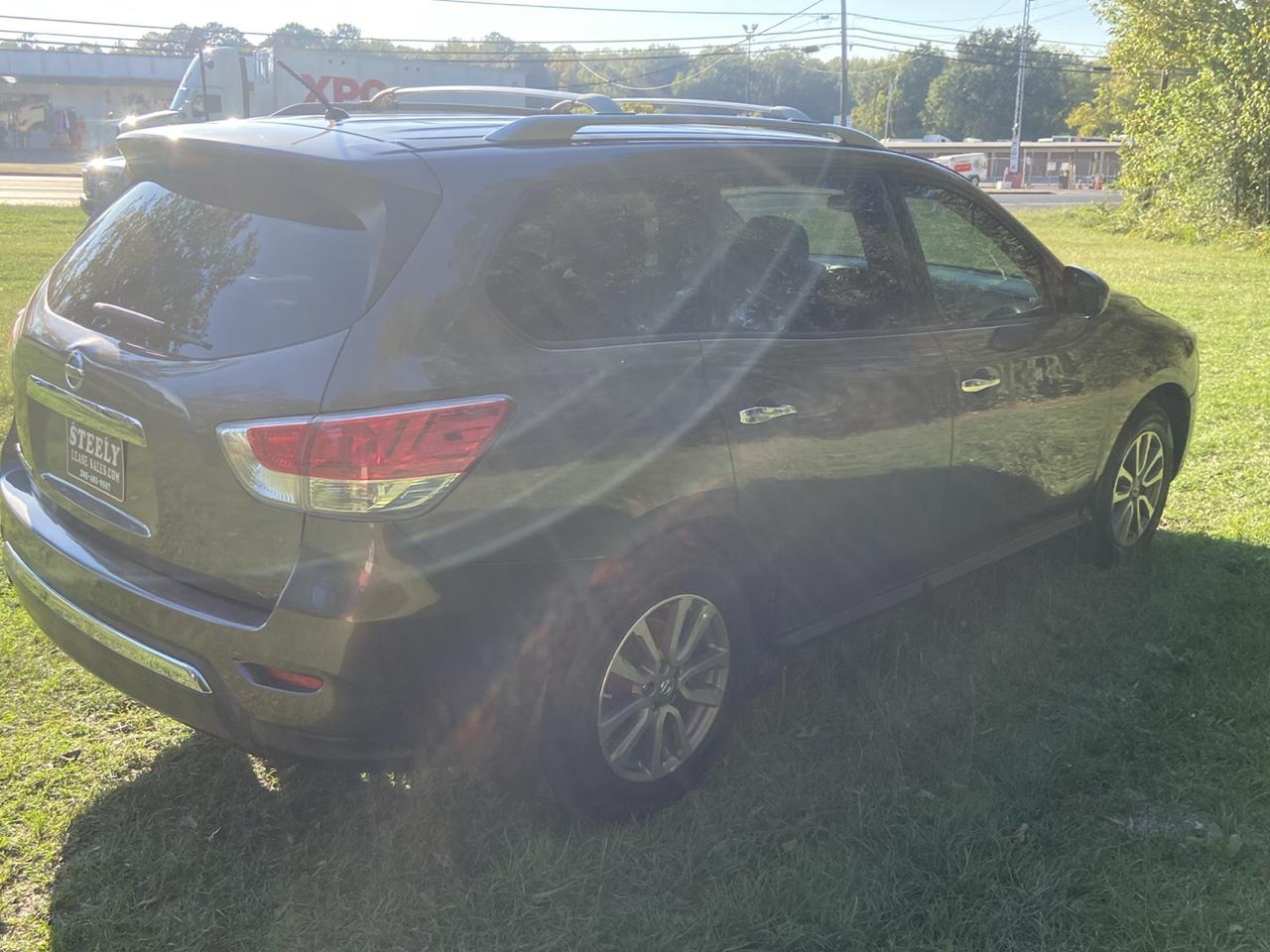 Nissan Pathfinder S 4WD 2015