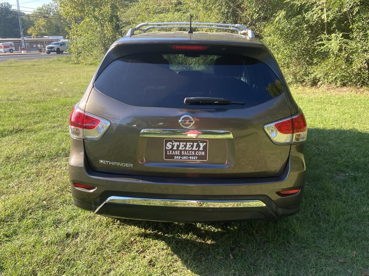Nissan Pathfinder S 4WD 2015