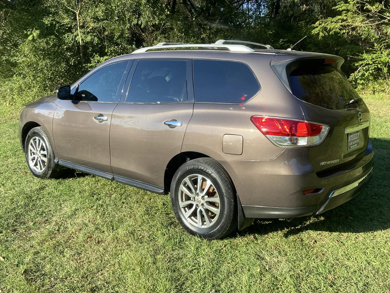 Nissan Pathfinder S 4WD 2015