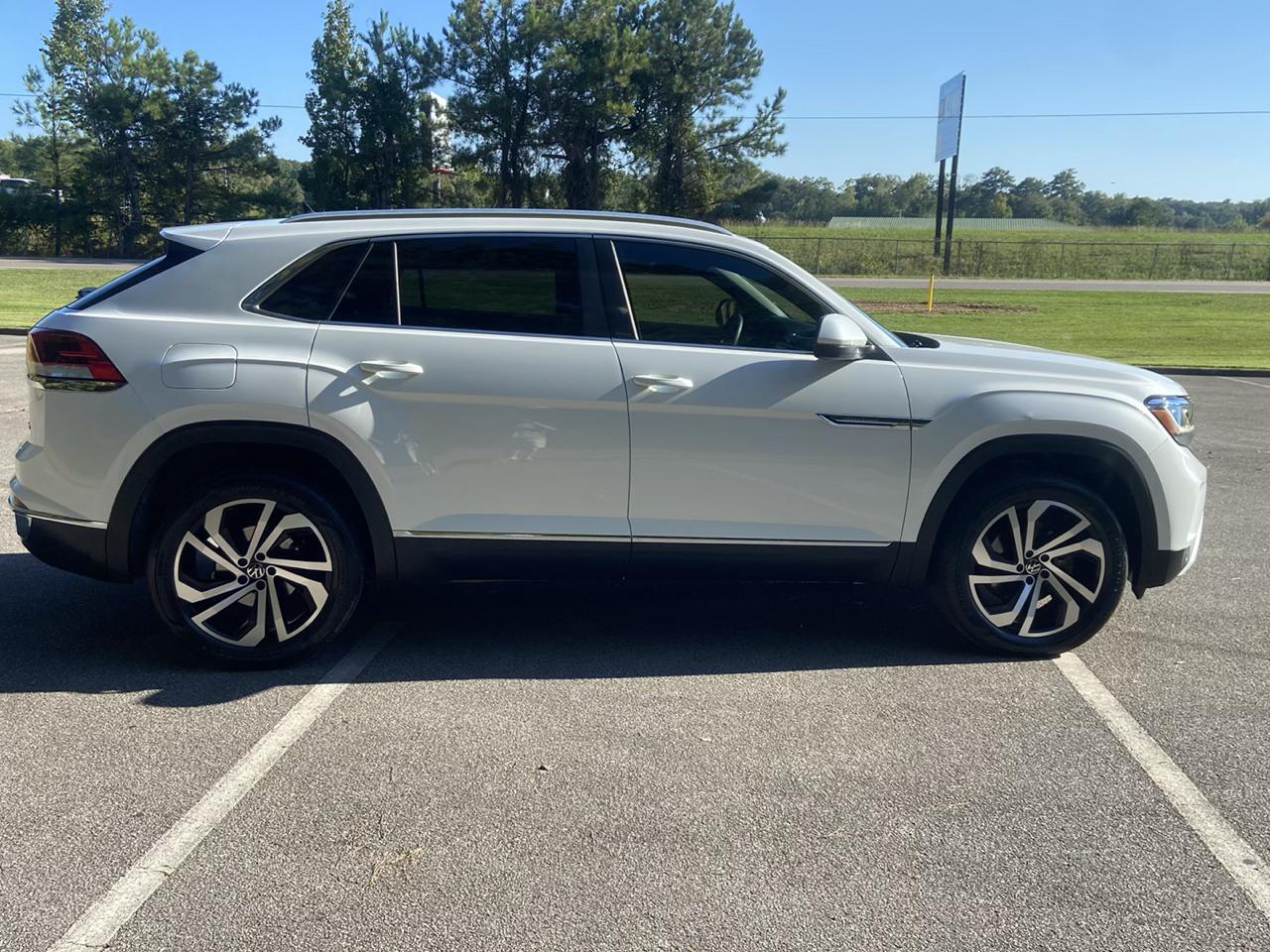 Volkswagen Atlas Cross Sport SEL 4MOTION 2023