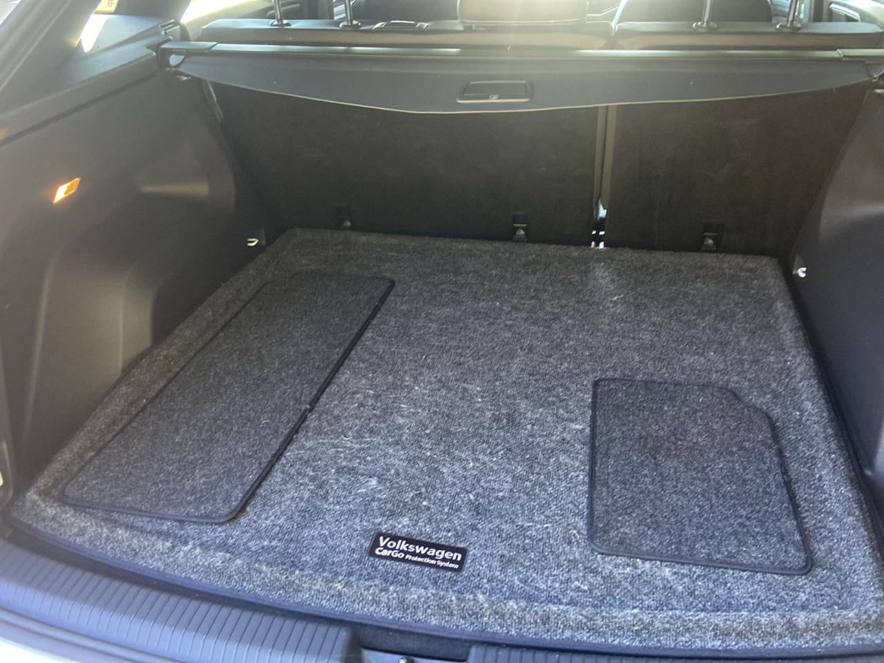 Volkswagen Atlas Cross Sport SEL 4MOTION 2023