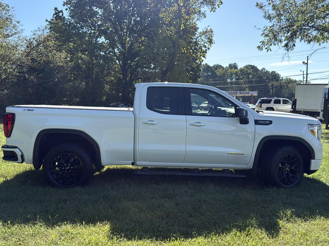 GMC Sierra 1500 Elevation Double Cab 4WD 2021
