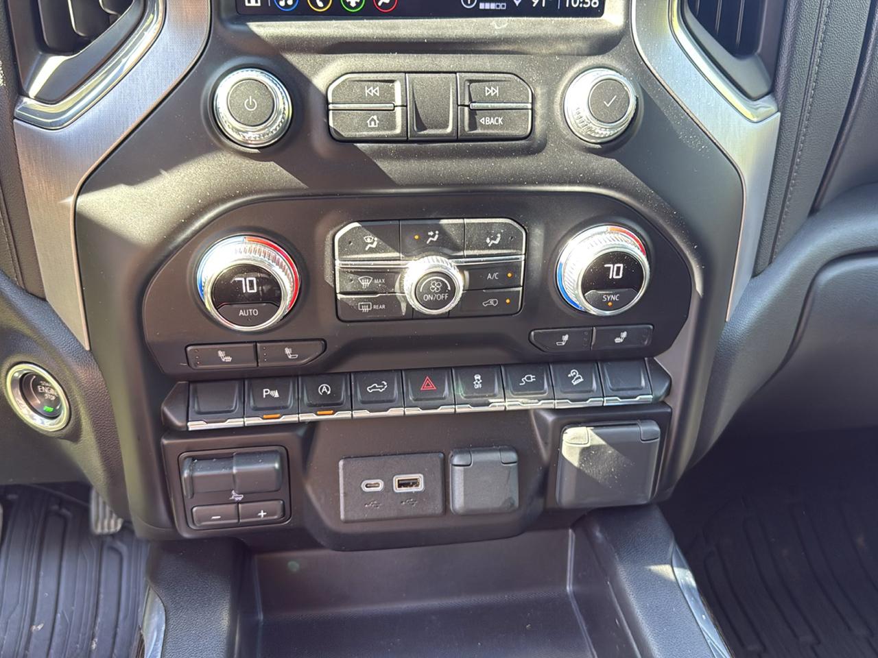 GMC Sierra 1500 Elevation Double Cab 4WD 2021