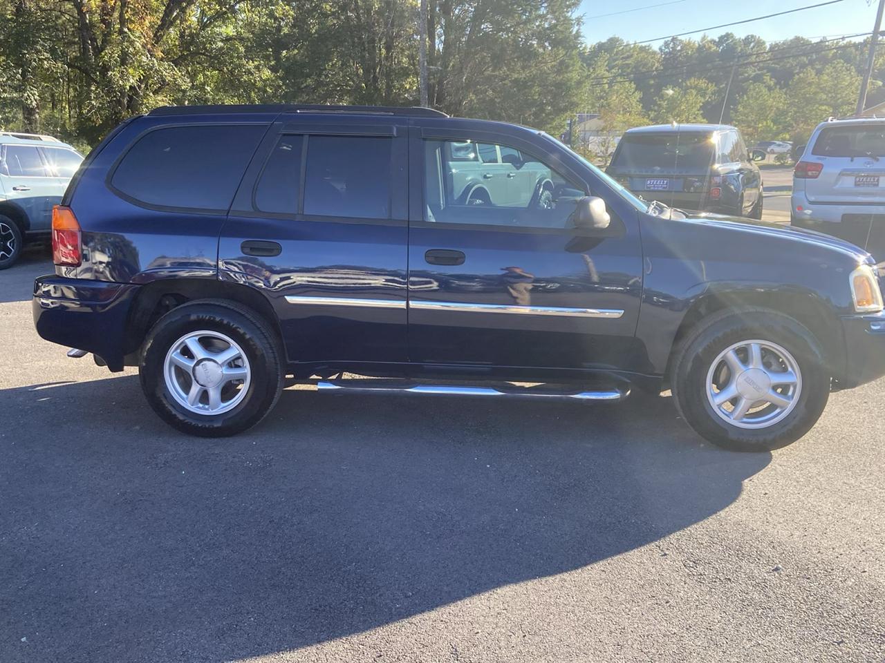 GMC Envoy SLE-1 2WD 2007