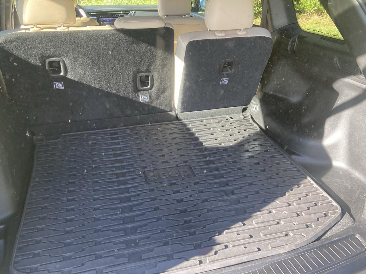 Jeep Grand Cherokee Limited 2WD 2023
