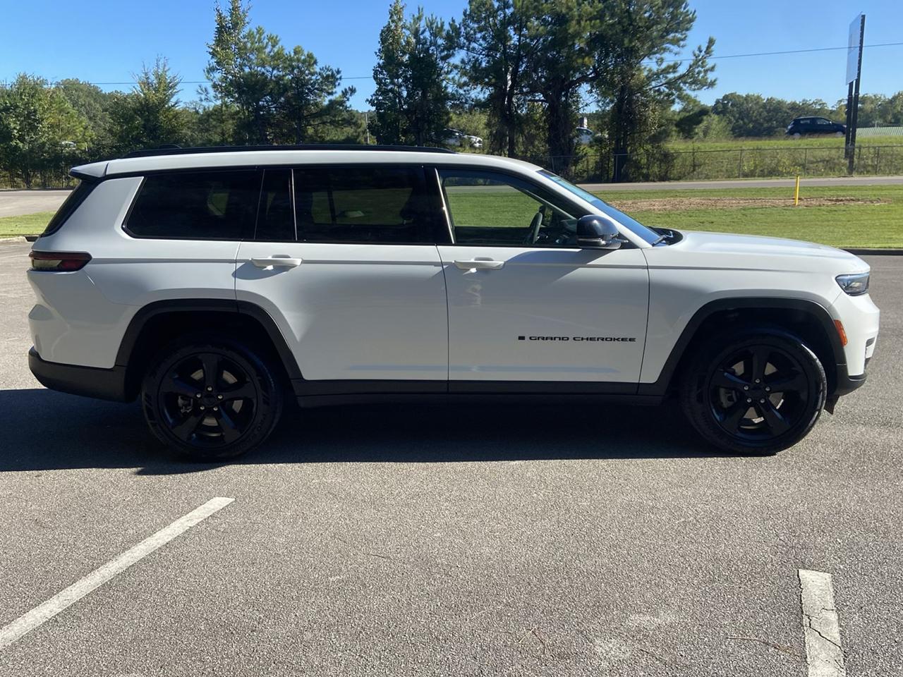 Jeep Grand Cherokee L Limited 2WD 2023