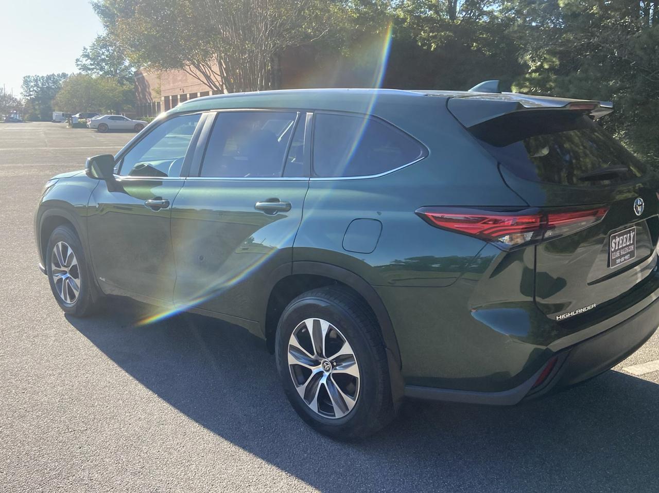 Toyota Highlander Hybrid XLE AWD 2023