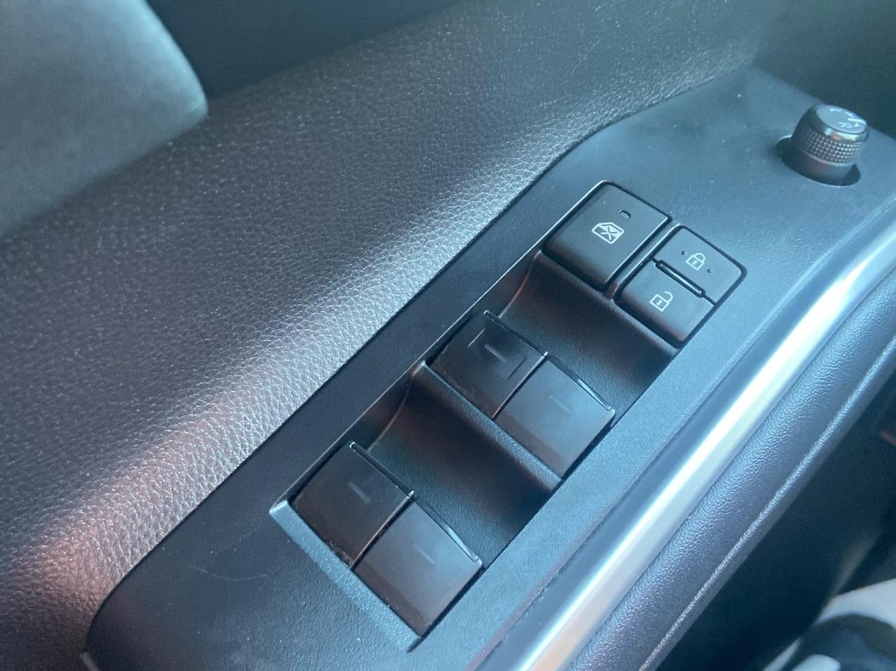 Toyota Highlander Hybrid XLE AWD 2023