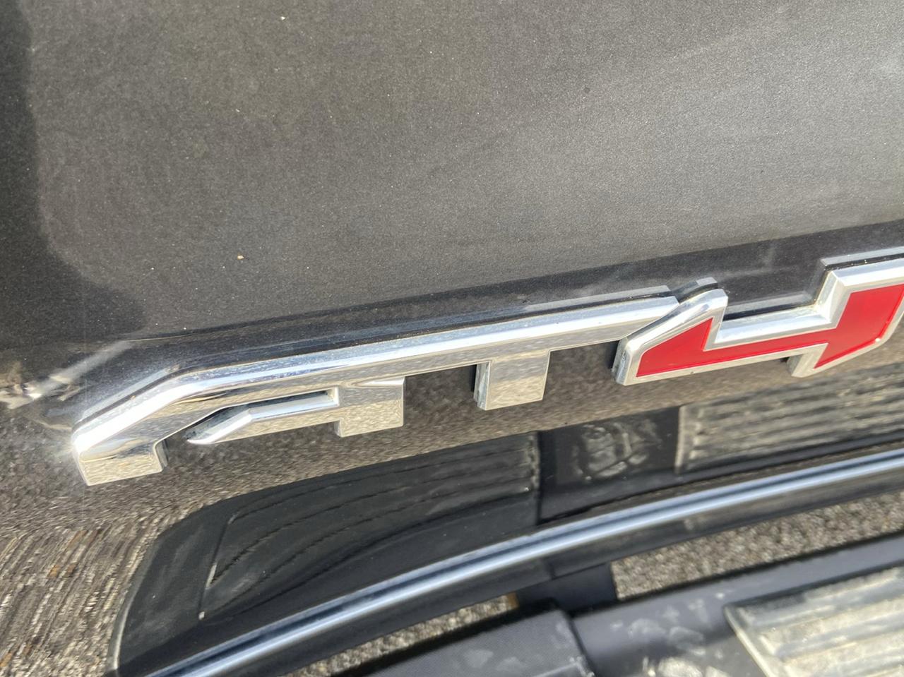 GMC Sierra 1500 AT4 Crew Cab Long Box 4WD 2021