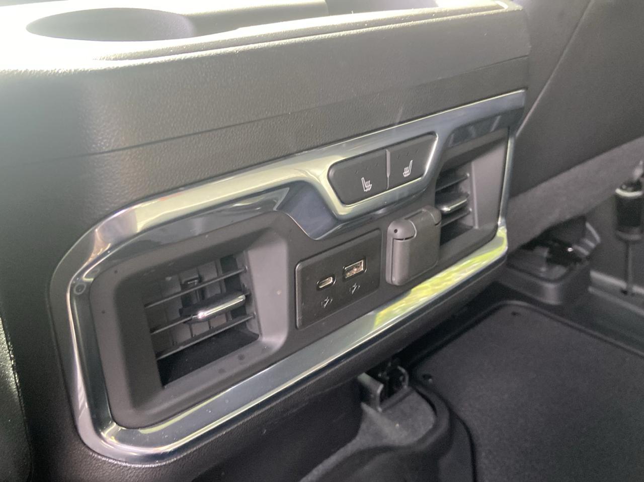 GMC Sierra 1500 AT4 Crew Cab Long Box 4WD 2021