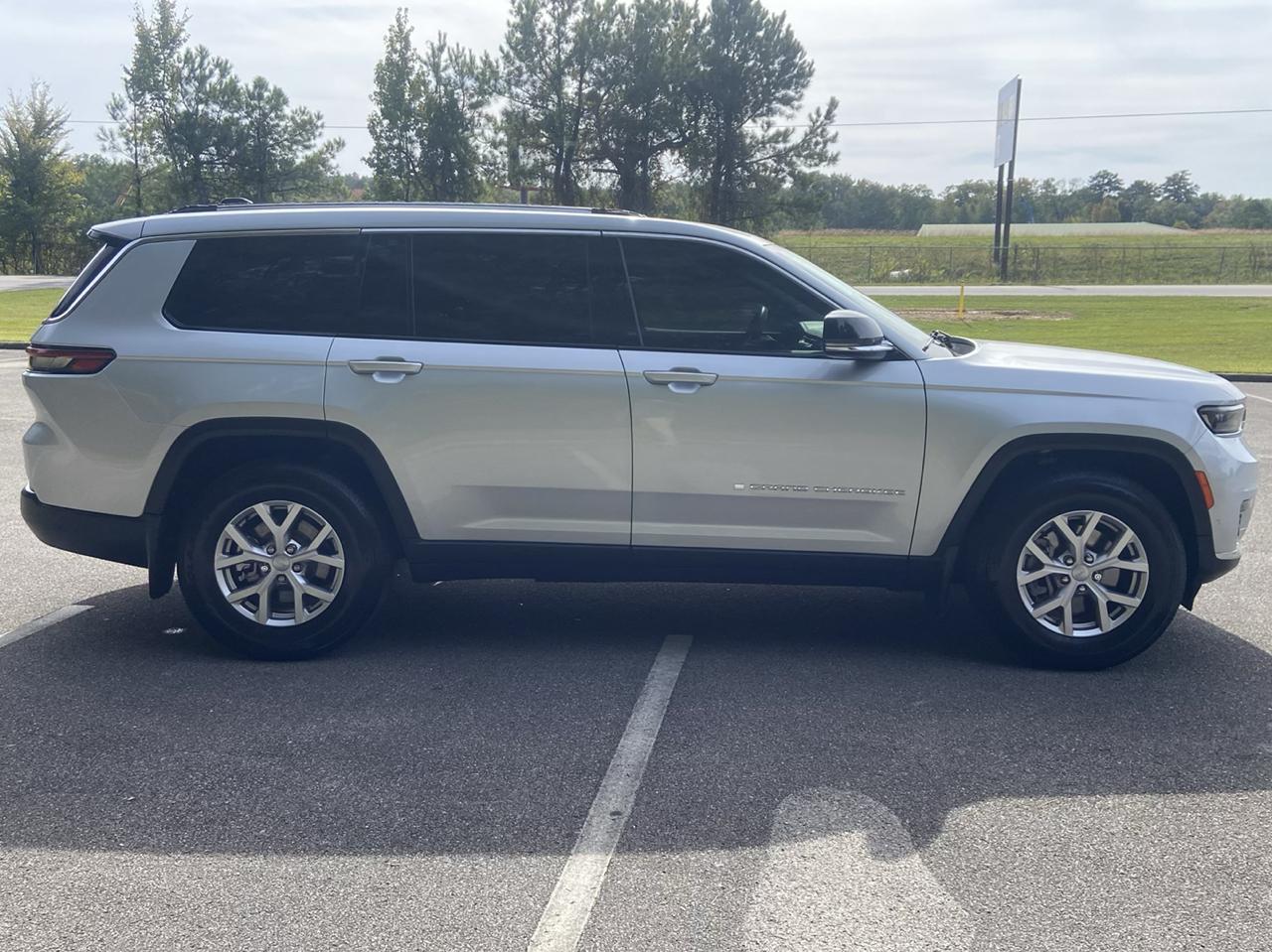Jeep Grand Cherokee L Limited 4WD 2022