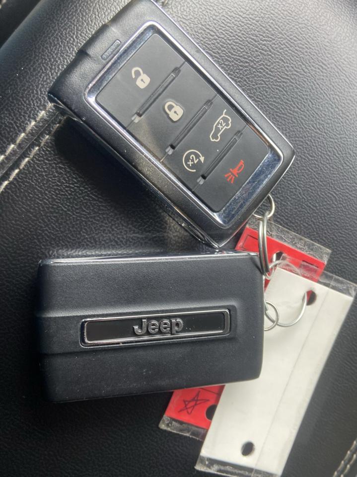Jeep Grand Cherokee L Limited 4WD 2022