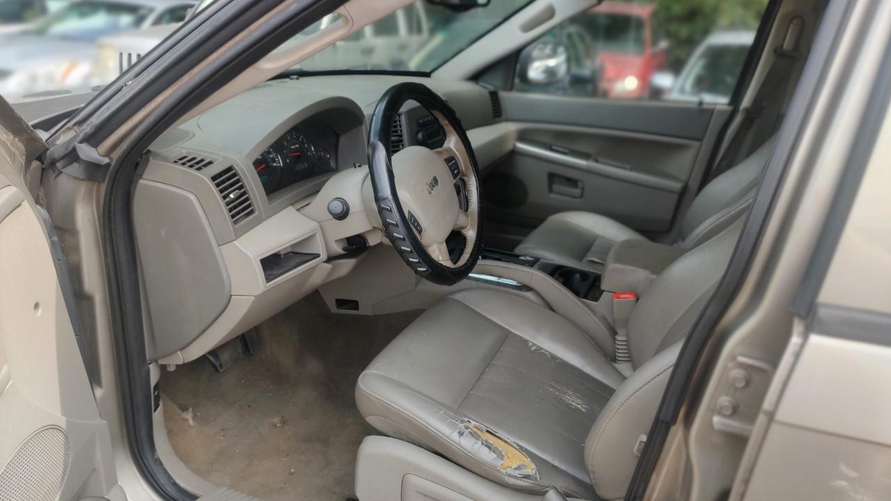 Jeep Grand Cherokee Laredo 4WD 2005