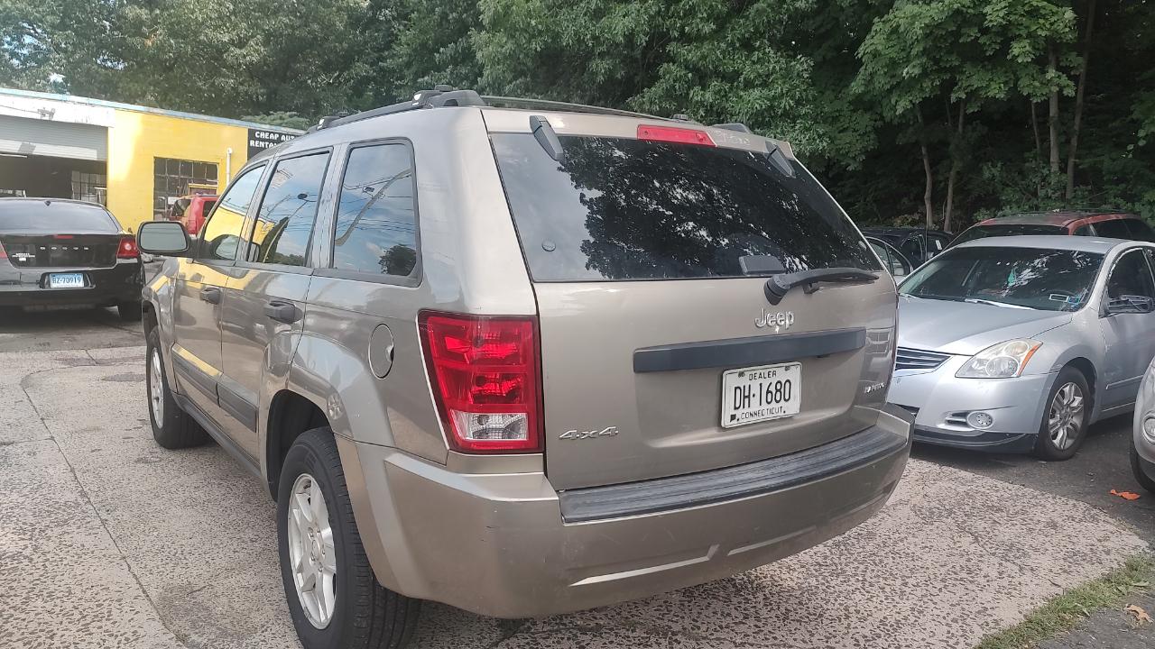 Jeep Grand Cherokee Laredo 4WD 2005