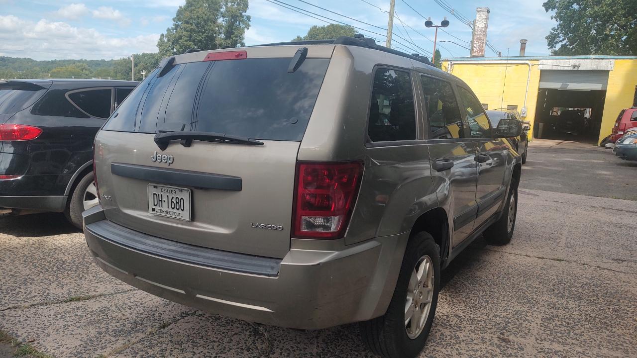 Jeep Grand Cherokee Laredo 4WD 2005