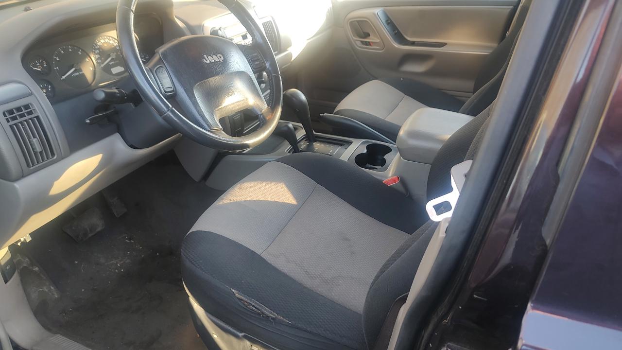 Jeep Grand Cherokee  2004