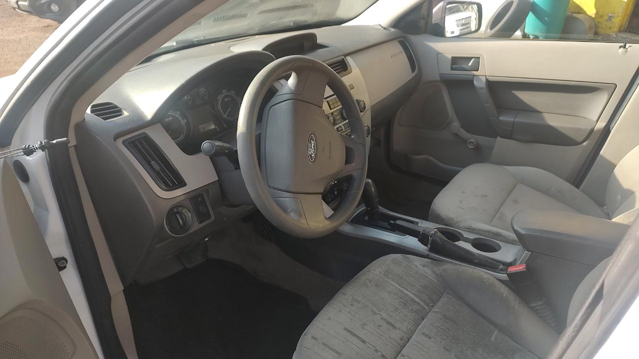 Ford Focus S Sedan 2008