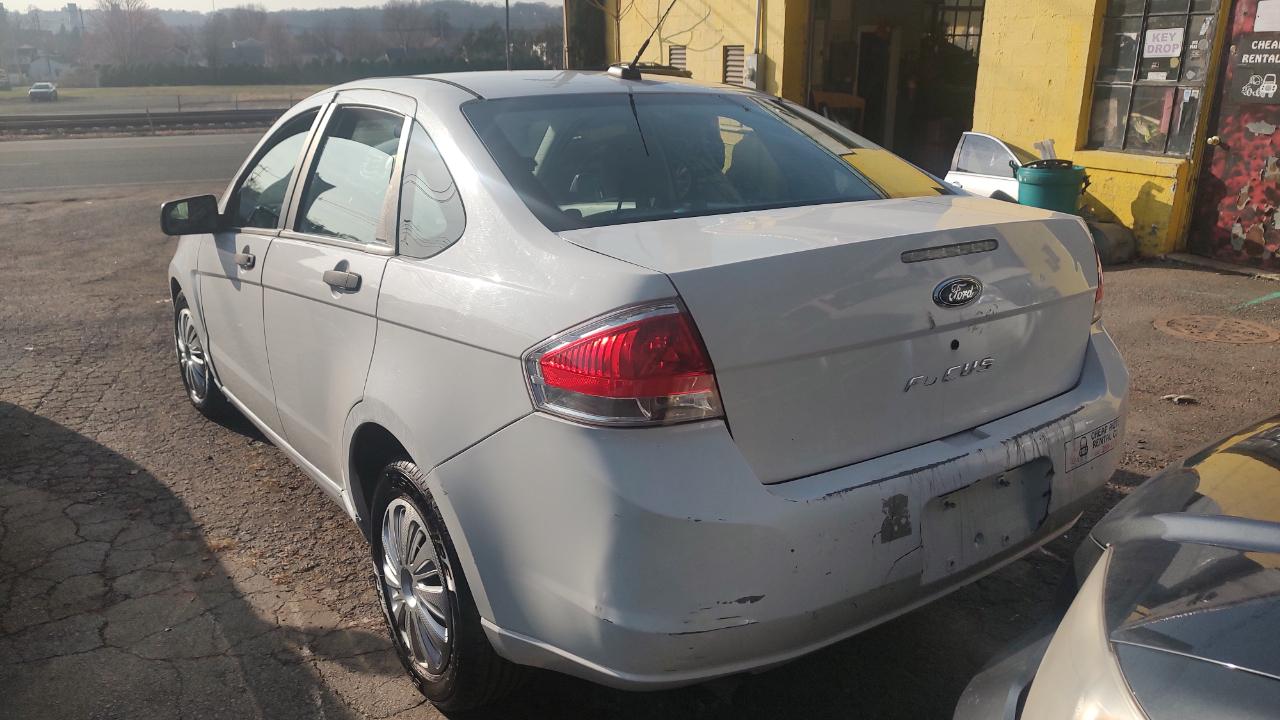 Ford Focus S Sedan 2008